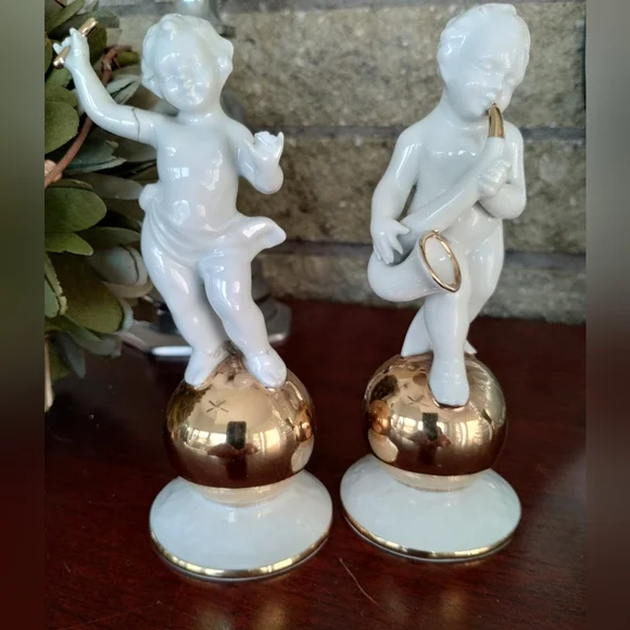 Rare, Vintage, Angel Cherubs Set by Gerold and Co. Tettau Bavaria